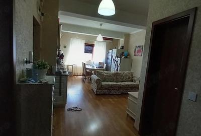 Apartament cu 3 camere decomandat, mobilat în Central - 7