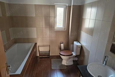 Apartament cu 3 camere decomandat în Câmpului - 4