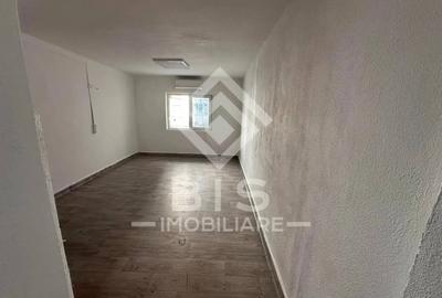 Spatiu Comercial / Nasaudului - 2