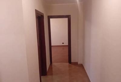 Apartament cu 2 camere decomandat în Precista