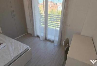 Apartament cu 3 camere decomandat în Central - 2