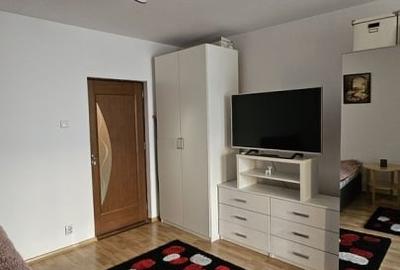 Garsoniera - BLOC Anvelopat la Bluevard - 3 minute Metrou - Dristor - 1