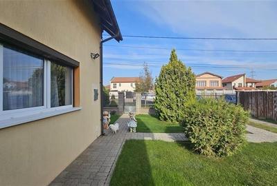 COMISION 0% CASA INDIVIDUALA CU CARPORT DUMBRAVITA LAC - PADURE - 25