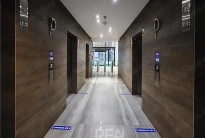 Spațiu comercial, în Politehnica - 3