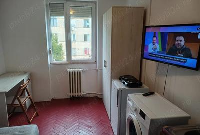 Proprietar, vand garsoniera zona Medicina - 8