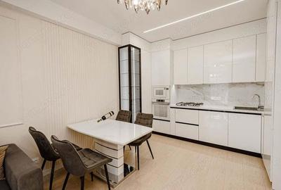 Garsonieră în P-ța Victoriei