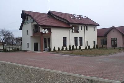 Hotel/Pensiune, 620 mp în Exterior Nord