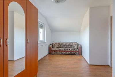 Casă cu 4 camere cu Teren 486 Mp în Sânpetru - 4