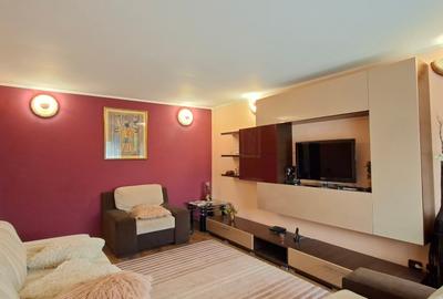 Apartament cu 3 camere decomandat în Mazepa 2 - 2