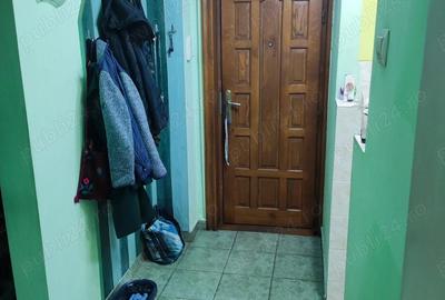 Apartament cu 4 camere decomandat în Central - 4