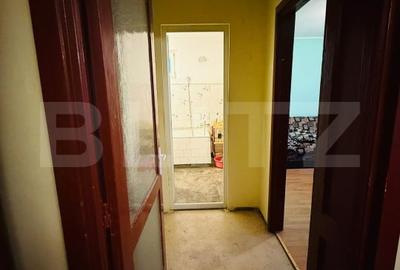 Apartament cu 2 camere semidecomandat, mobilat în Săcele - 6
