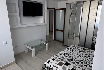 Apartament cu 3 camere decomandat în Central - 4