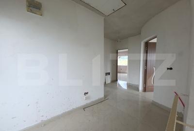 Casa cu 5 camere, 300 mp, teren 27 ari, Valea Rusului - 2