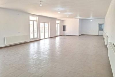 Spațiu comercial, de 220 mp, în Călinești - 3