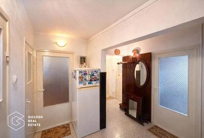 Apartament cu 3 camere decomandat în Central - 6