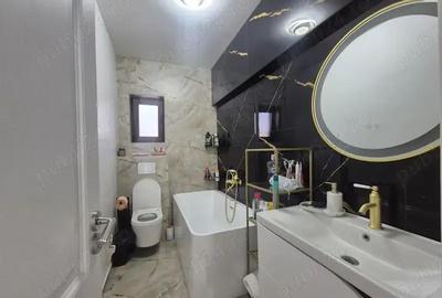Casă cu 3 camere cu Teren 40 Mp în Central - 7