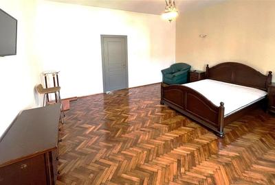 Apartament spatios cu 3 camere in zona Ultracentrala - 2