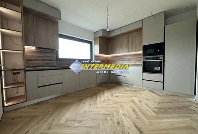 OKAZIE ! Casa Noua P+1 cu 550 mp teren 3 bai, 4 dormitoare garaj, finisata interior si mobila - 2