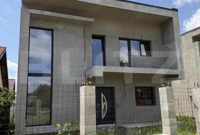 Casă cu Teren 200 Mp în Preajba - 2
