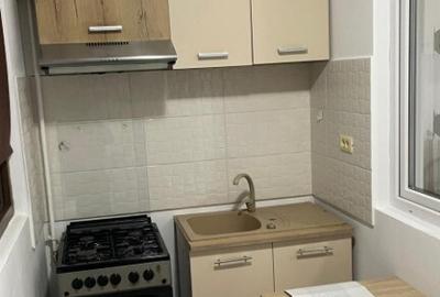 Garsoniera 36 mp utili,strada Sergent Ilie Petre,nr.86 .bloc 5 - 12