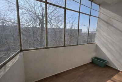 Apartament cu 3 camere semidecomandat în Central - 8