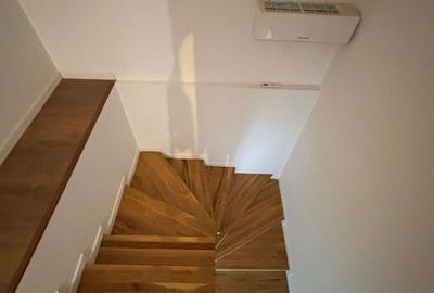 Casă cu 3 camere în Roșu