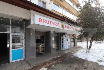 Spațiu comercial, de 96 mp, în Central - 6