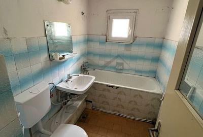 Apartament cu 4 camere decomandat în Cug - 4