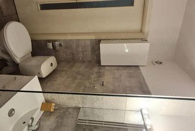 Apartament cu 2 camere semidecomandat în Progresul - 7