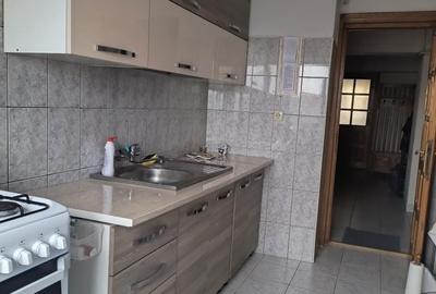Apartament cu 3 camere decomandat în Central - 4