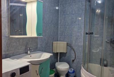 Apartament cu 3 camere decomandat în Lazaret - 5