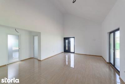 Casă cu 4 camere cu Teren 500 Mp în Drăganu - 11