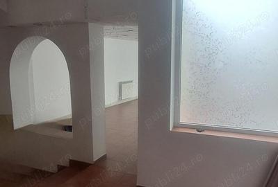 Spațiu comercial, de 210 mp, în Ultracentral - 1