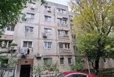 Garsonieră decomandată în Militari