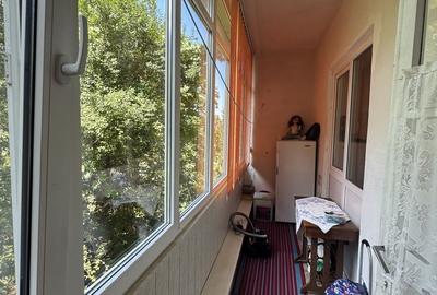 Vand apartament 2 camere Astra zona pietei - 3