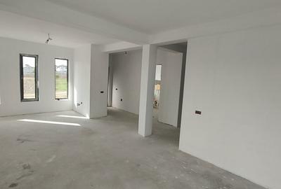 Casă cu 4 camere în Dragomirești-Vale - 2