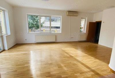 Casă cu 5 camere în Nordului - 1