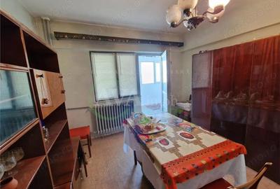 Apartament cu 4 camere decomandat în Bistrița Lac - 1