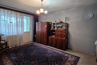 CENTRU | 3 CAMERE DECOMANDAT | ETAJ 1 - 2