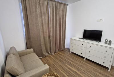 Garsonieră decomandată în Central - 7