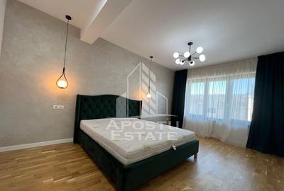 Casă cu 5 camere cu Teren 561 Mp în Torontalului