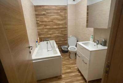 Apartament cu 2 camere decomandat în Rovine - 4