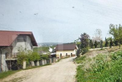 Teren de 596 mp, în Hlincea - 1