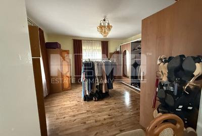 Casă cu 9 camere cu Canalizare în Marginea - 22