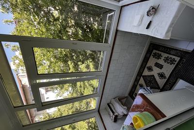 Apartament cu 2 camere decomandat în Central - 4