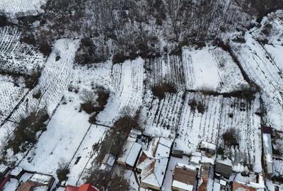 Casă cu 4 camere în Central - 2