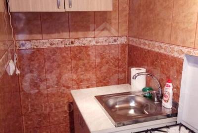 Garsonieră semidecomandată, mobilată în Țiglina 1 - 3