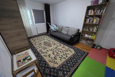 Apartament cu 2 camere, mobilat în Dacia