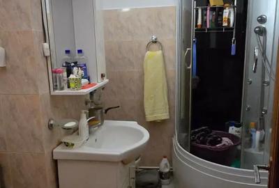 Apartament 2 camere Buhu?i, ultracentral (str. N.Balcescu), etaj 2 - 1