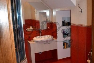 Vand casa deosebita ,cu 9 camere in Centrul Istoric Brasov - 5
